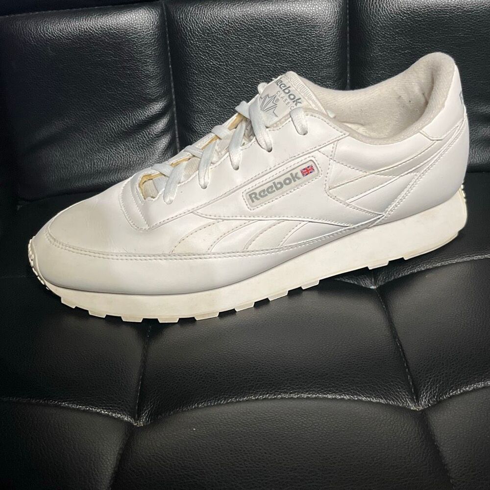 Reebok Classic Leather Shoes Mens 10.5 2E Wide White 1-52339 Retro Sneakers